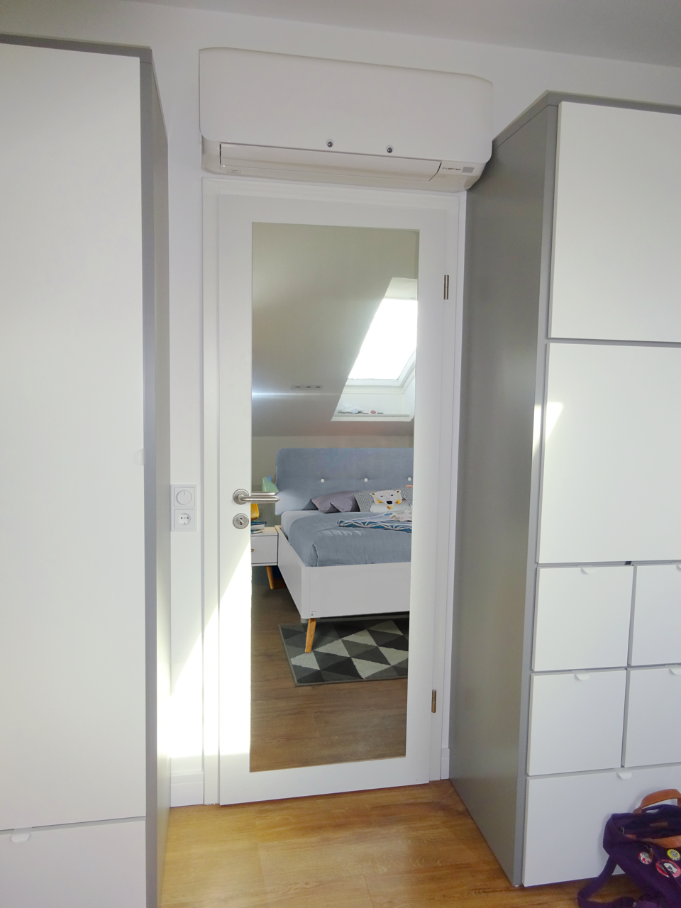 Türspiegel mit EasyMirror, da EasyMirror bruchfest ist. Splitterfreie Türspiegel mit EasyMirror