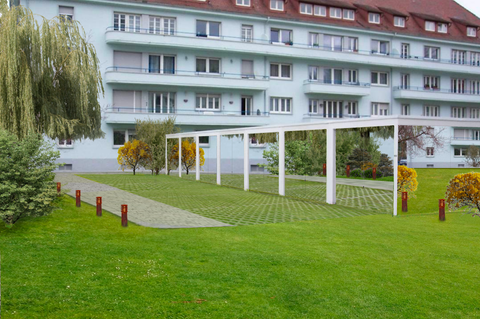 Spiegelgaragen/-carports